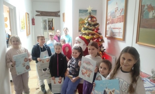 Zdjęcie do Mikołajki w sekcji plastycznej PCKiA 